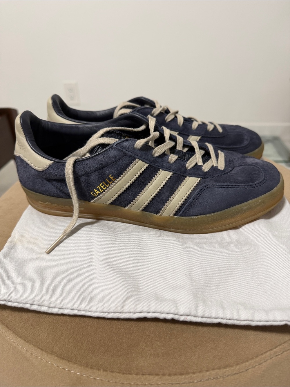 Adidas Gazelle Women Navy Suede Sneakers with Cream Stripes - Picture 2 of 6